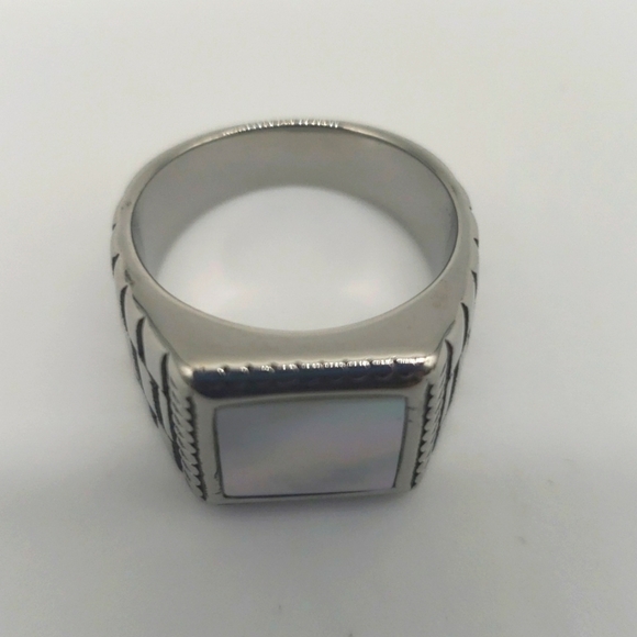 2018- Mother Of Pearl Handmade Men's Ring Size 13 1/2 NWT - Picture 3 of 8